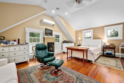 77 Main Street Yarmouth Port MA 02675