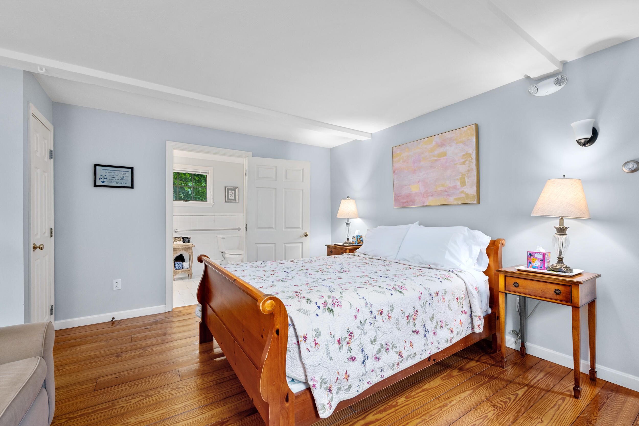 77 Main Street Yarmouth Port MA 02675