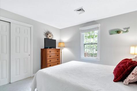 439 Holly Avenue Brewster MA 02631