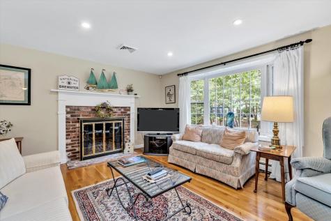 439 Holly Avenue Brewster MA 02631