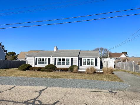 32 Surfside Road Dennis MA 02670