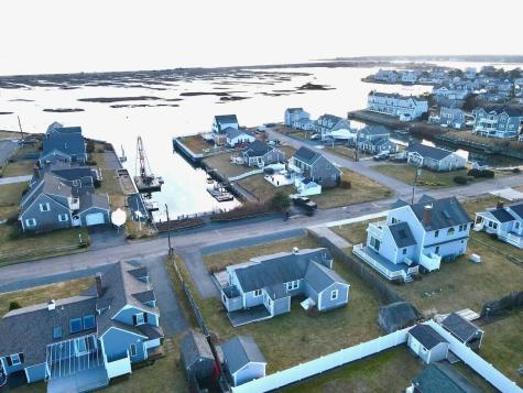 32 Surfside Road Dennis MA 02670