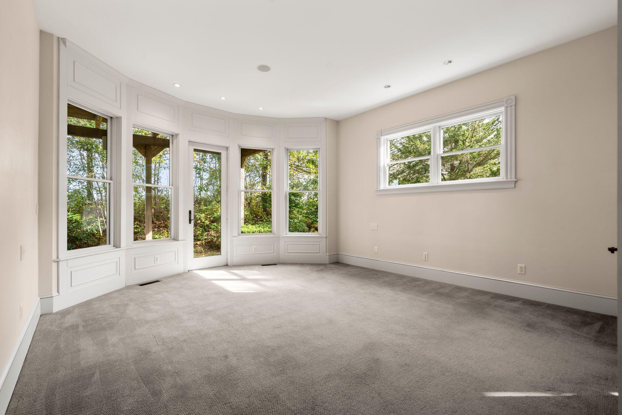 31 Monisa Kay Drive Plymouth MA 02360