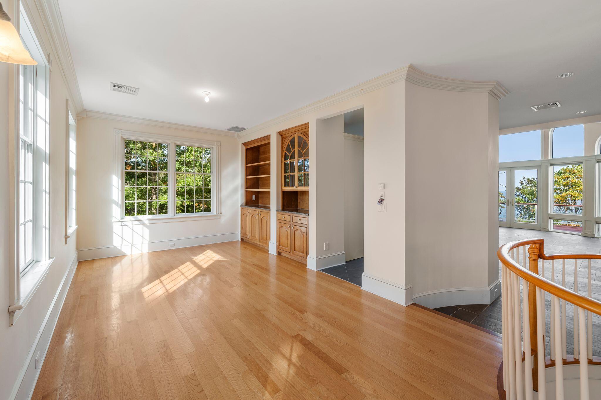 31 Monisa Kay Drive Plymouth MA 02360