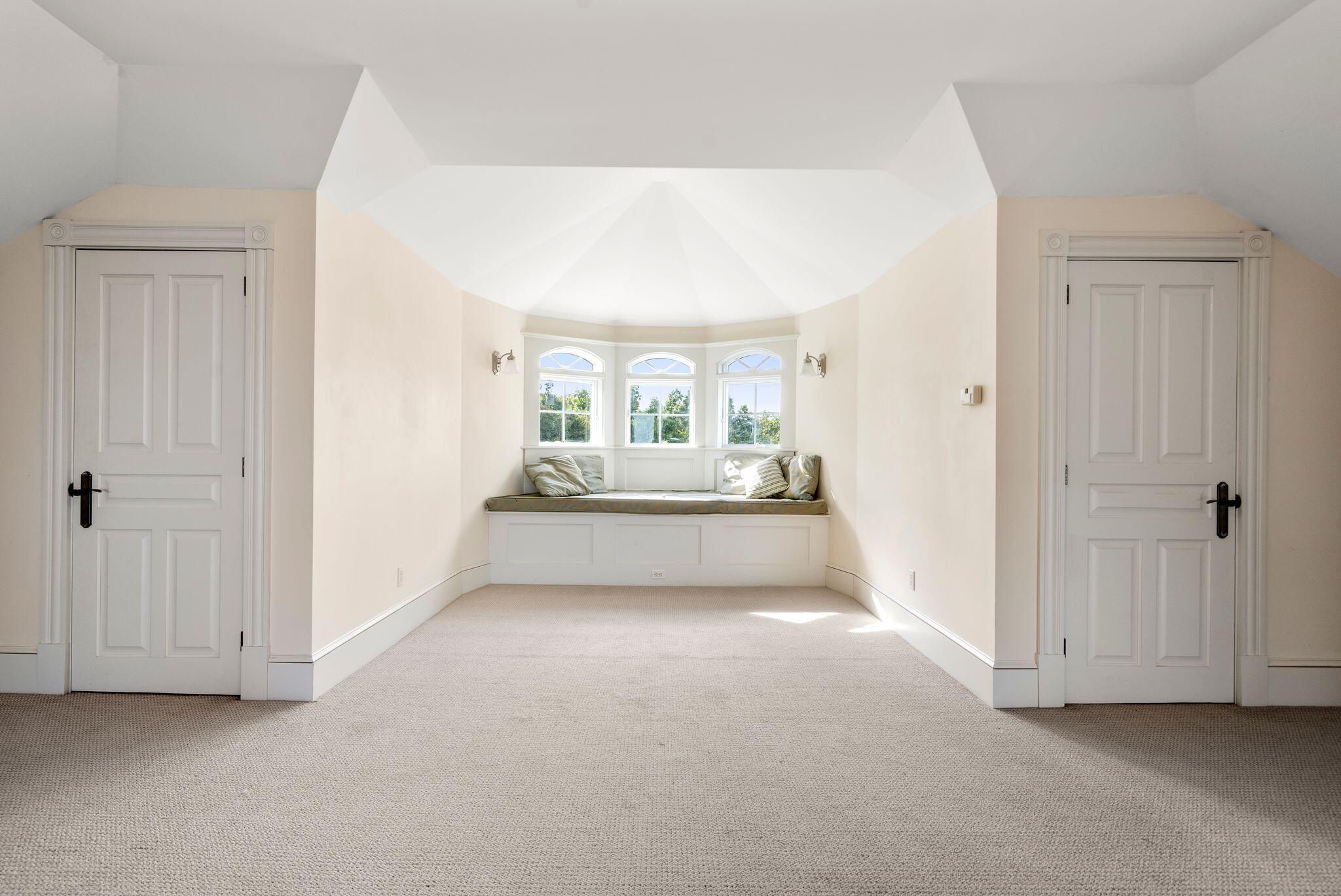 31 Monisa Kay Drive Plymouth MA 02360