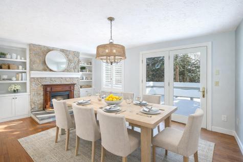 129 Colonial Way Falmouth MA 02540