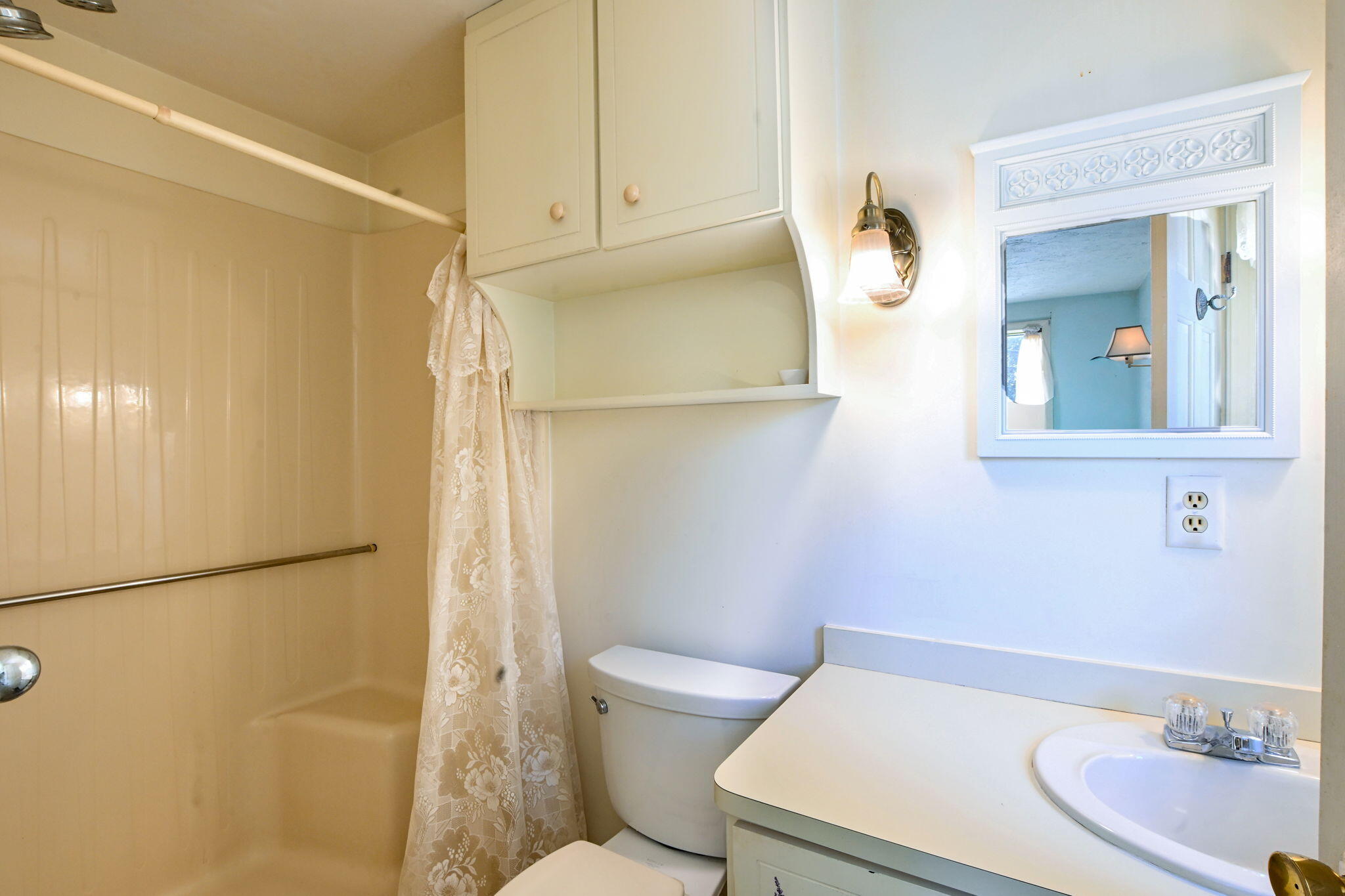 129 Colonial Way Falmouth MA 02540