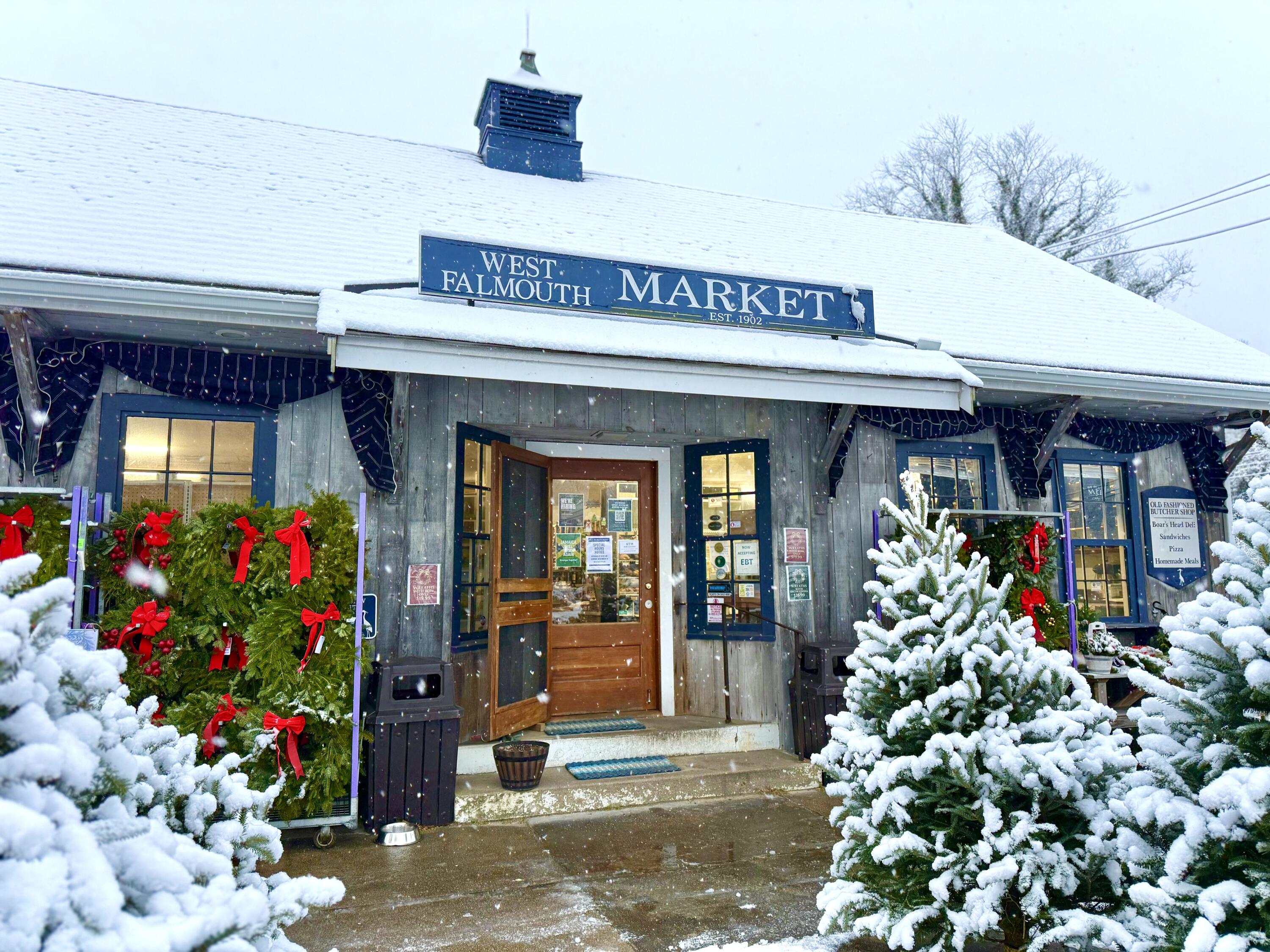 129 Colonial Way Falmouth MA 02540