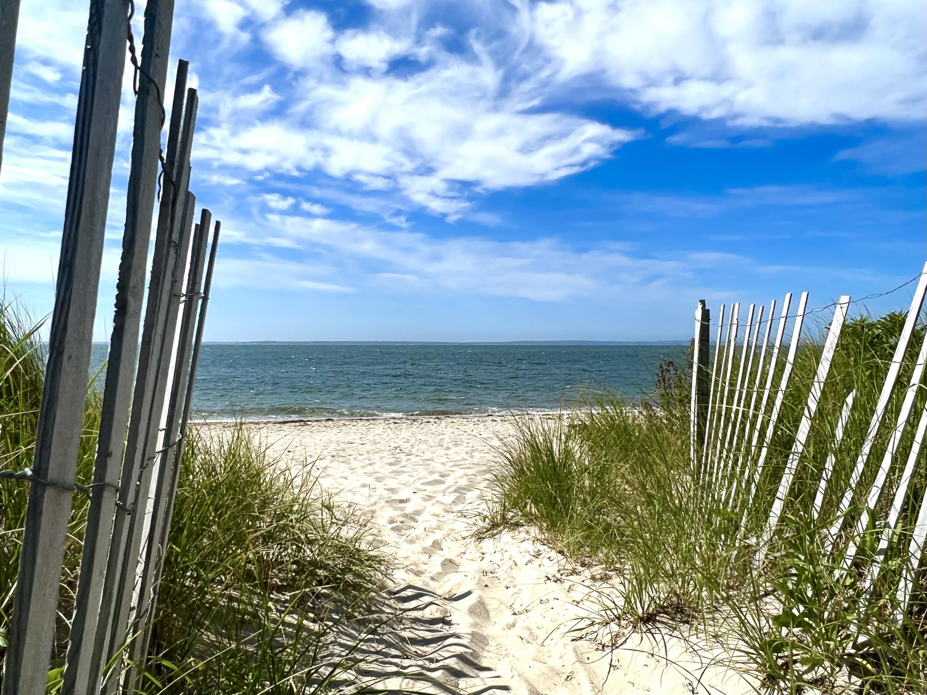 129 Colonial Way Falmouth MA 02540