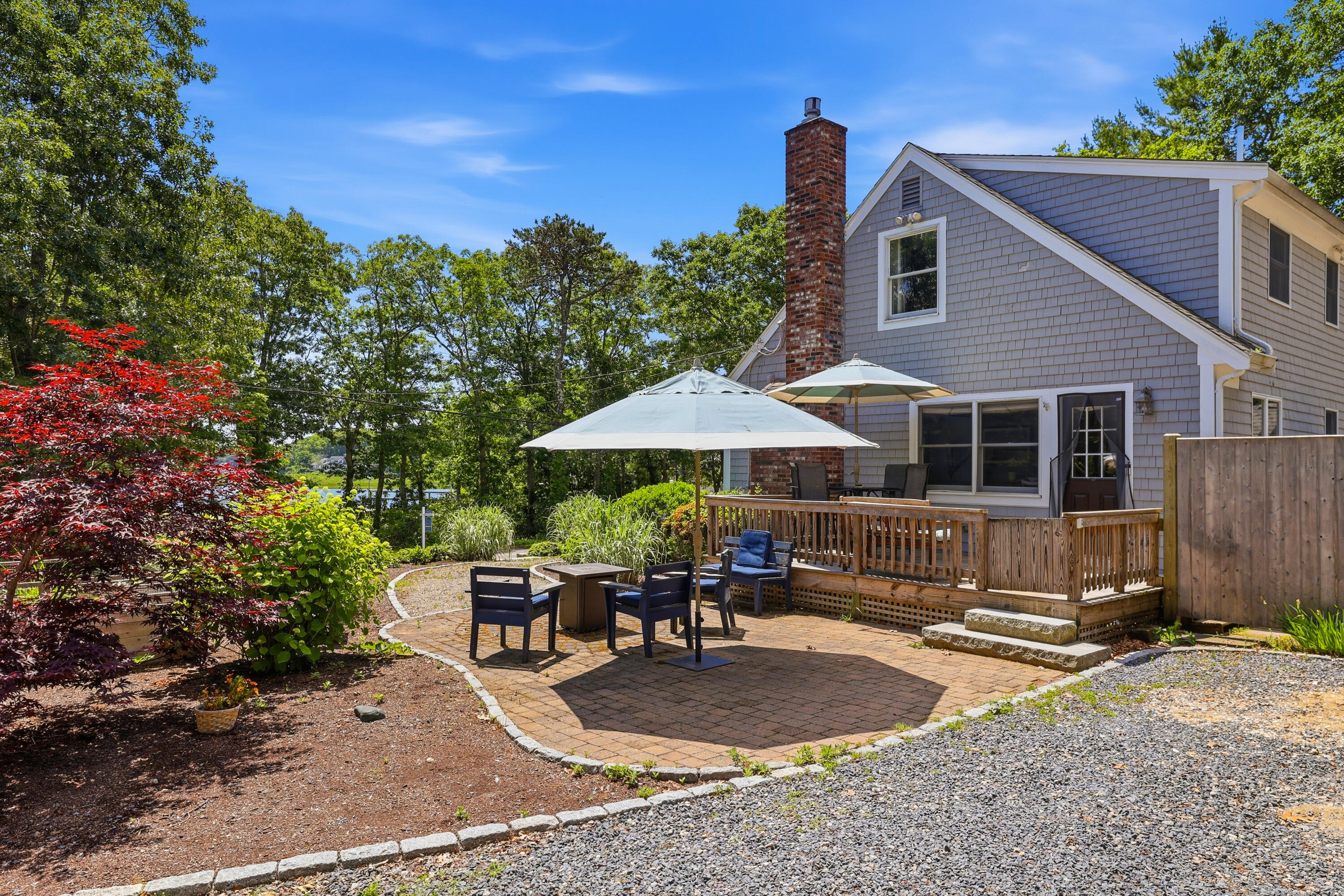 197 Monomoscoy Road Mashpee MA 02649