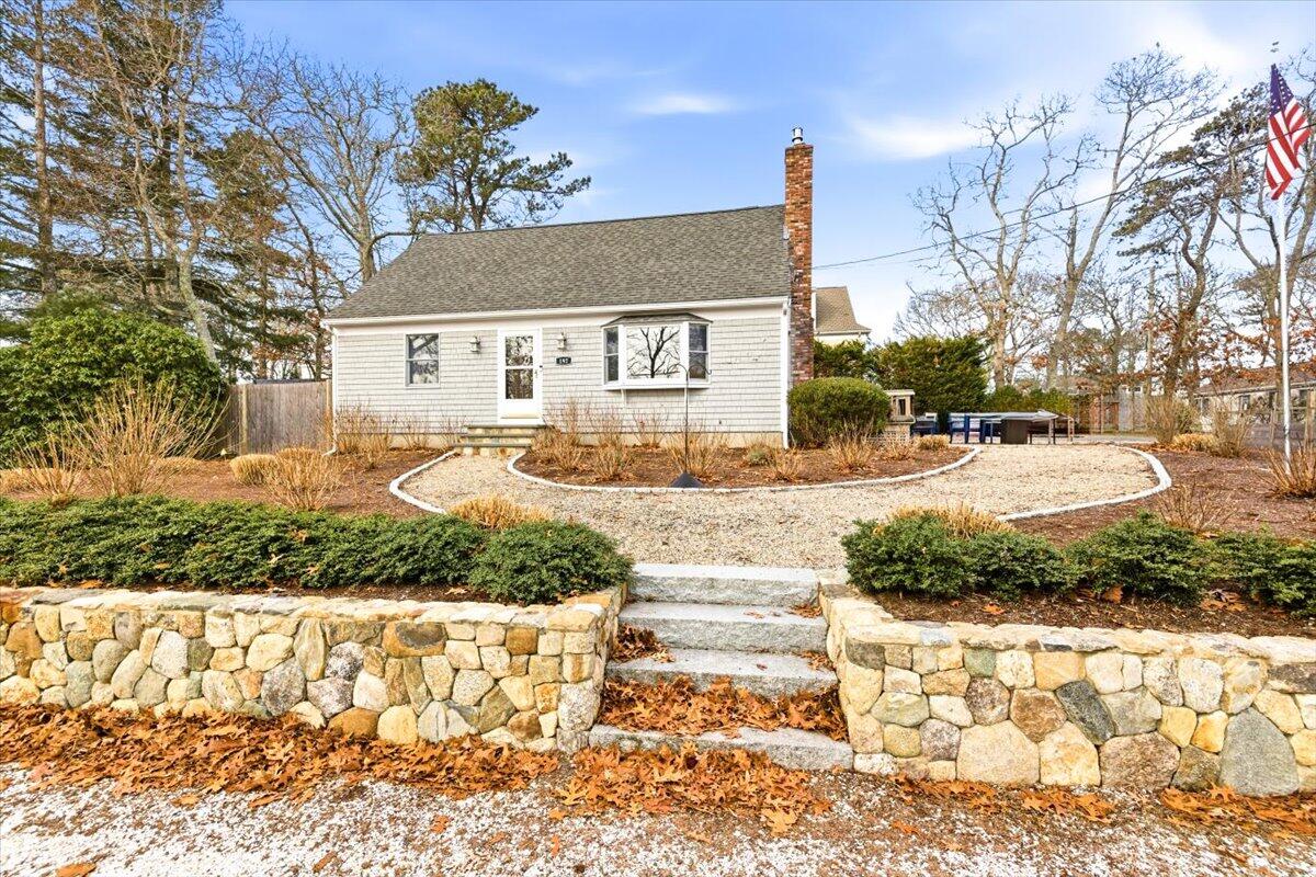 197 Monomoscoy Road Mashpee MA 02649