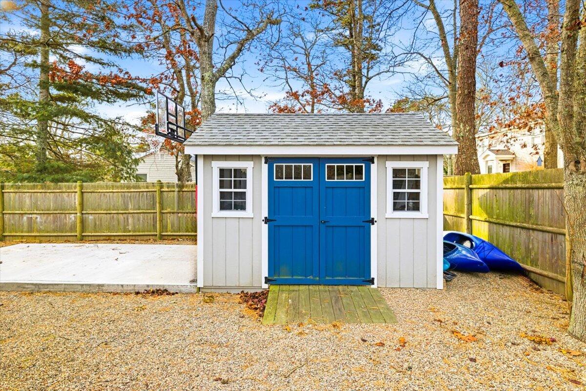 197 Monomoscoy Road Mashpee MA 02649
