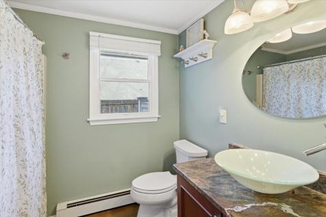 197 Monomoscoy Road Mashpee MA 02649