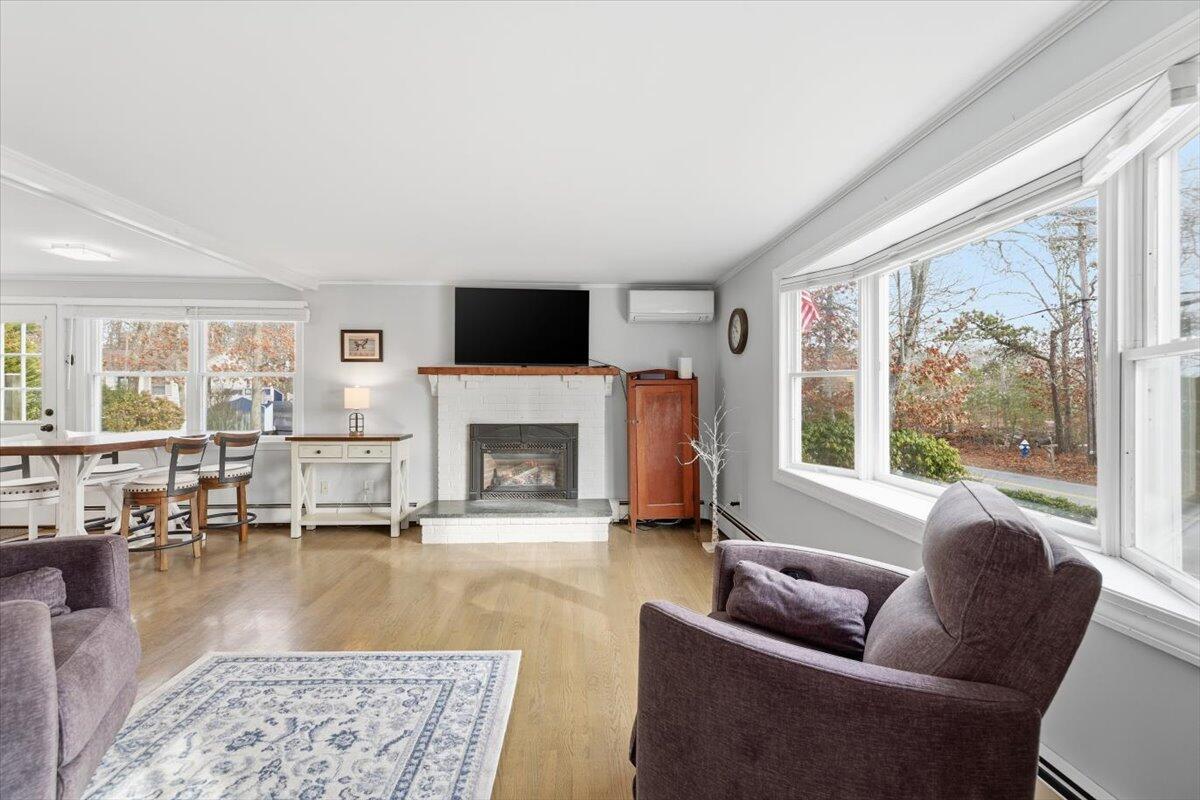 197 Monomoscoy Road Mashpee MA 02649