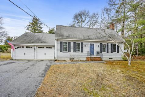 33 Head Of The Bay Road Bourne MA 02532