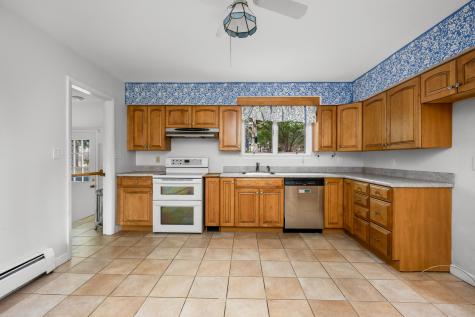 33 Head Of The Bay Road Bourne MA 02532