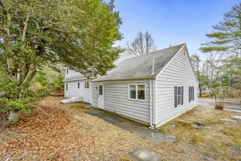 33 Head Of The Bay Road Bourne MA 02532