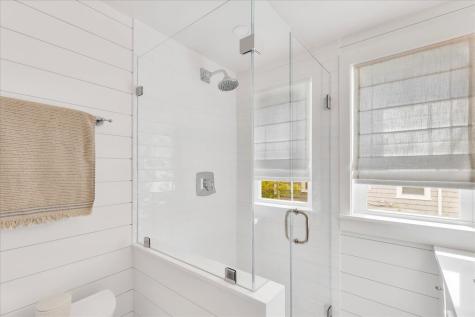 25 Lake Road Yarmouth MA 02673