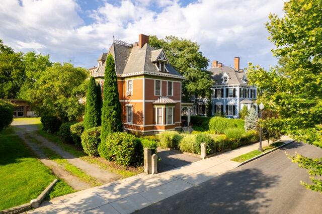 97 Madison Street New Bedford MA 02740