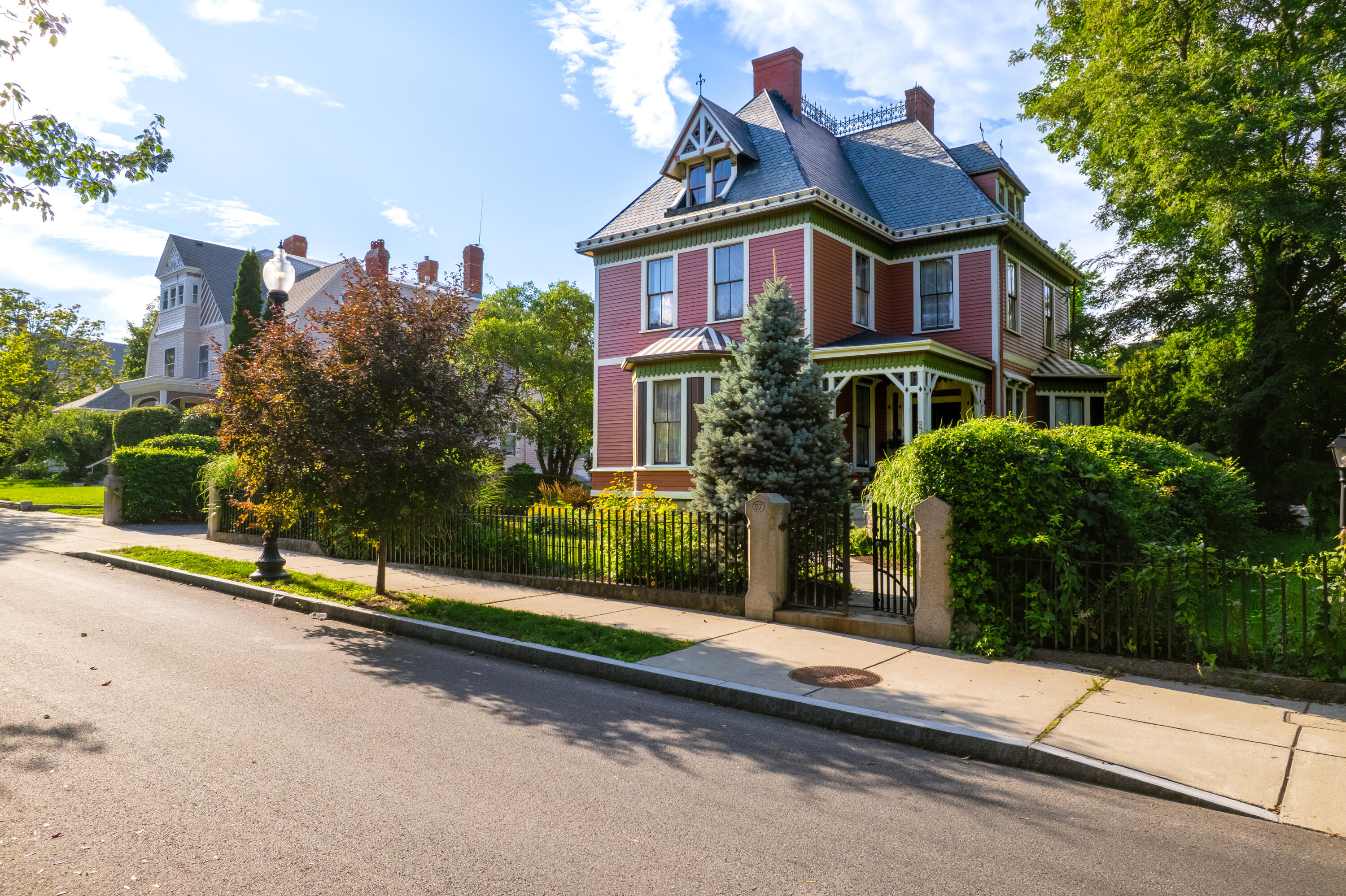 97 Madison Street New Bedford MA 02740
