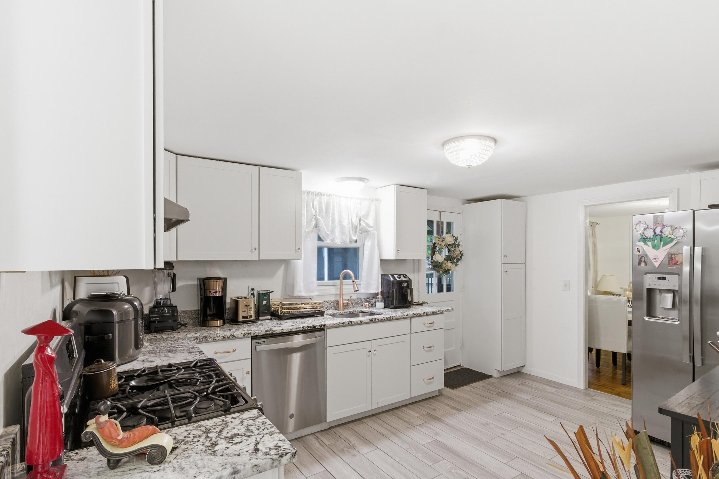 762 W Yarmouth Road Yarmouth Port MA 02675