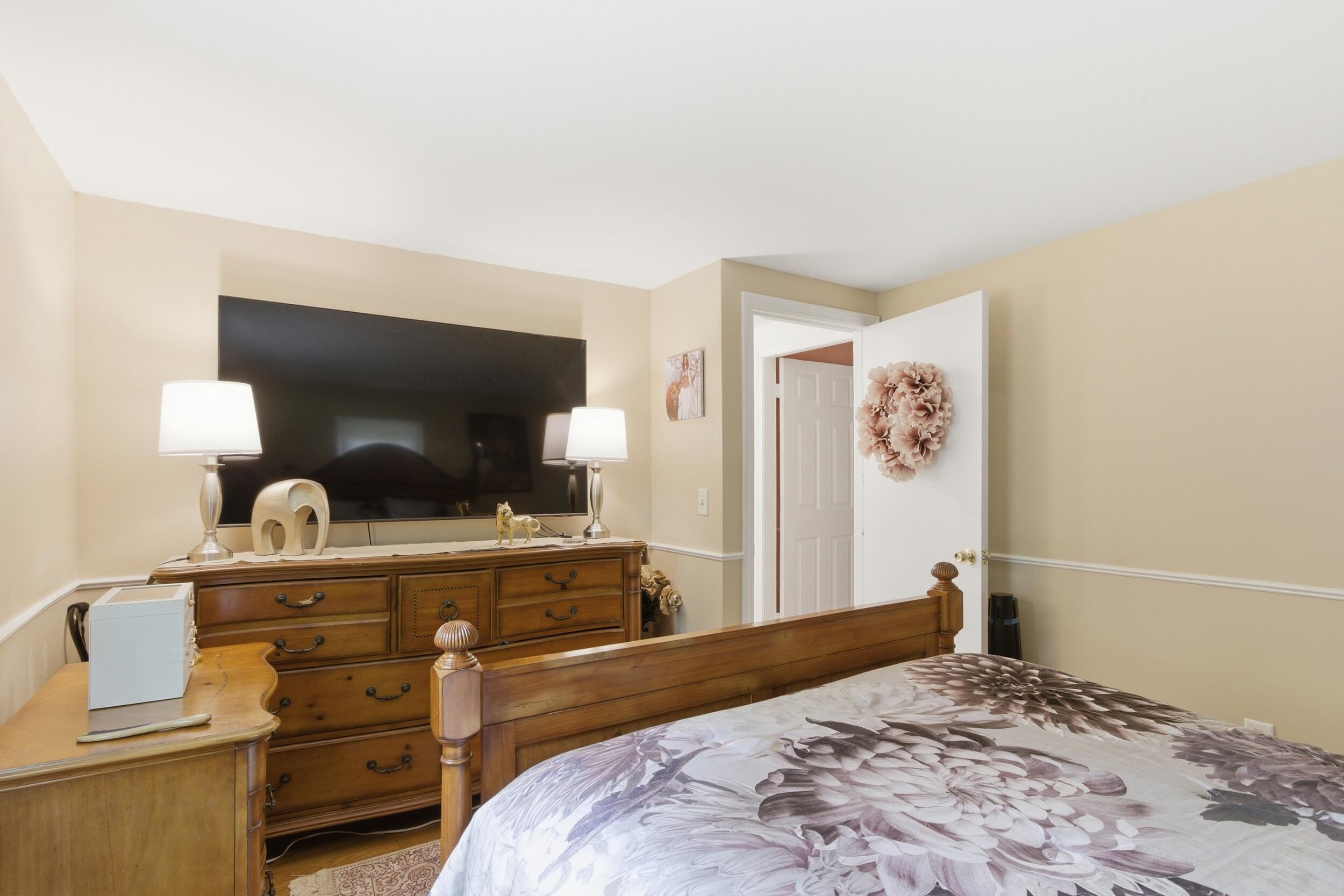 762 W Yarmouth Road Yarmouth Port MA 02675