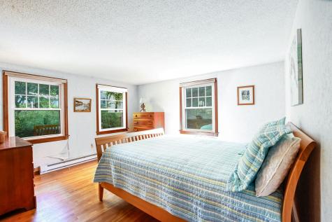 34 Bob White Lane Falmouth MA 02540