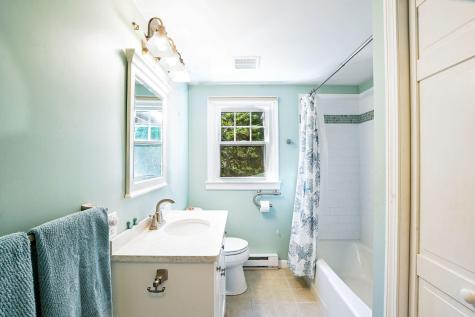 34 Bob White Lane Falmouth MA 02540
