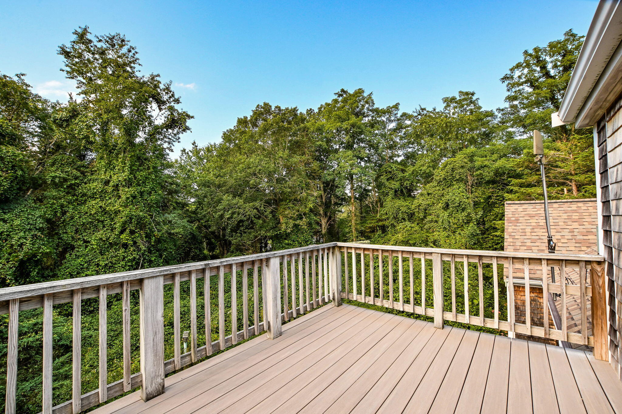 34 Bob White Lane Falmouth MA 02540