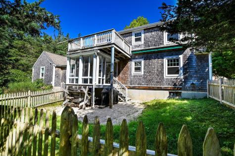 34 Bob White Lane Falmouth MA 02540