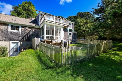 34 Bob White Lane Falmouth MA 02540