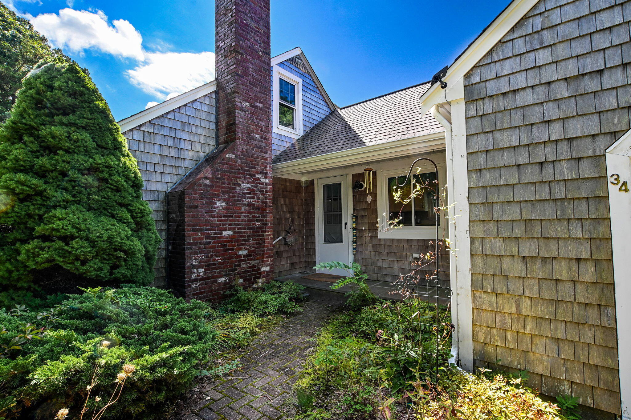 34 Bob White Lane Falmouth MA 02540