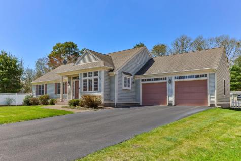 14 Sheffield Place Mashpee MA 02649