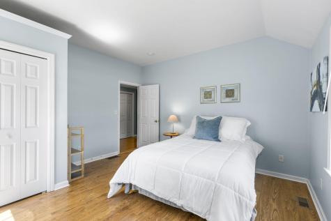 14 Sheffield Place Mashpee MA 02649
