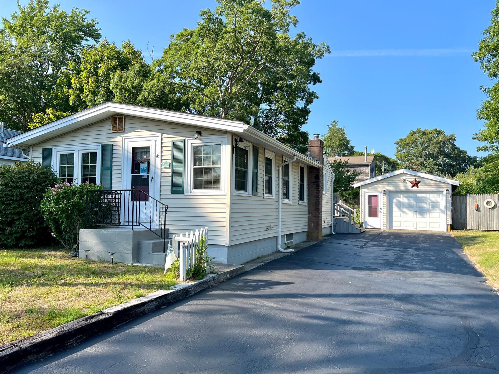 43 Butler Street Wareham MA 02532