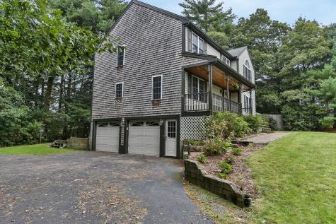 19 Maple Street Mashpee MA 02649