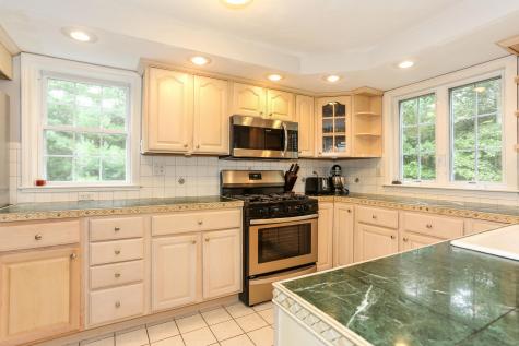 19 Maple Street Mashpee MA 02649