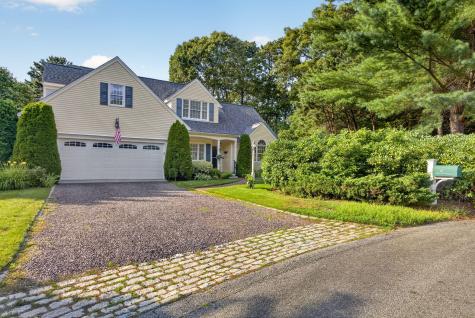 15 Ironwood Court Dennis MA 02638