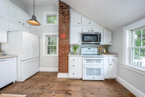5 Funn Pond Road Dennis MA 02641