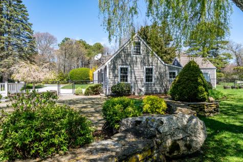 5 Funn Pond Road Dennis MA 02641