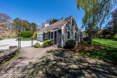 5 Funn Pond Road Dennis MA 02641