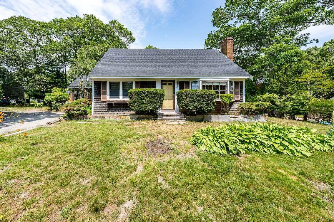 26 Adrena Avenue Centerville MA 02632