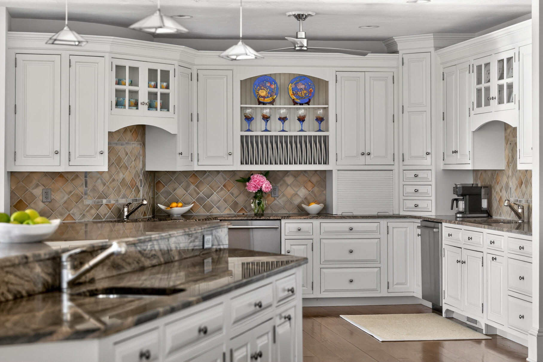 39 Naushon Road Falmouth MA 02540