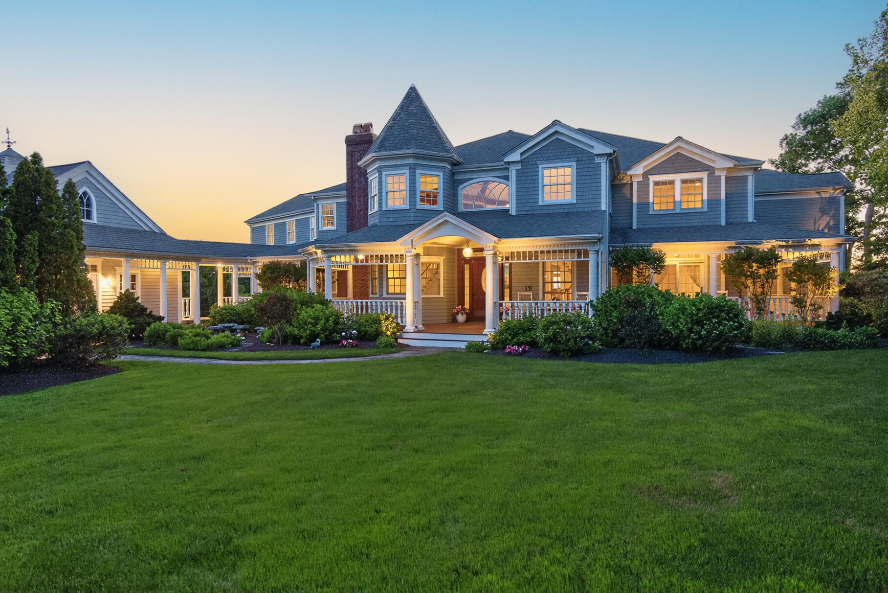 39 Naushon Road Falmouth MA 02540