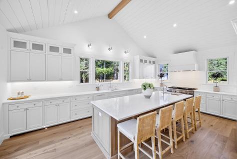 9 Pams Way East Falmouth MA 02536