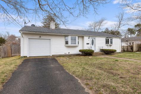 86 Seabrook Road Barnstable MA 02601