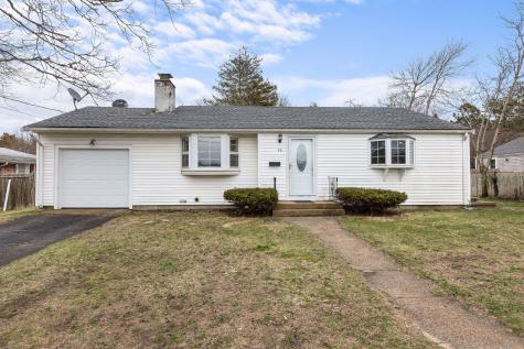 86 Seabrook Road Barnstable MA 02601