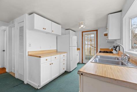 86 Seabrook Road Barnstable MA 02601