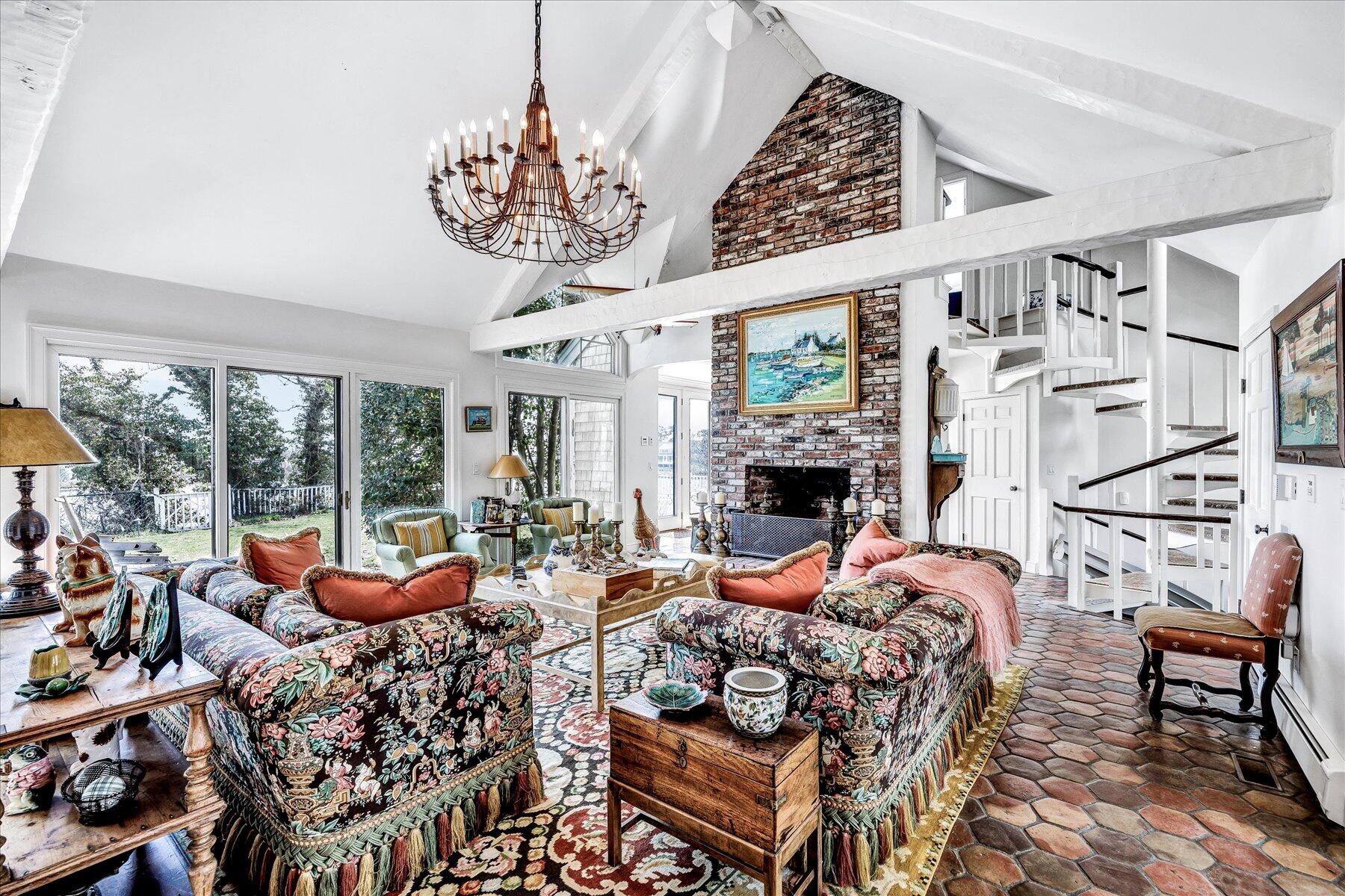 141 Daniels Island Road Mashpee MA 02649