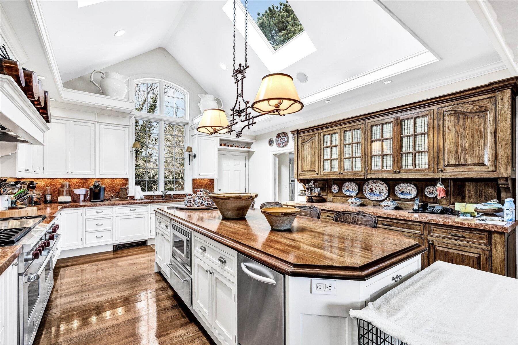 141 Daniels Island Road Mashpee MA 02649